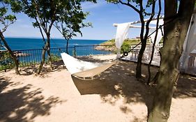 Paradise Bay Hotel